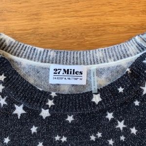 27 Miles Malibu Grey Sweater with White Stars and Metallic  Fleck- Size Medium